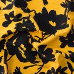Tissu viscose imprimé fleurs ocre noir - 196