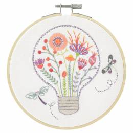 Lumière florale - kit à broder - 215