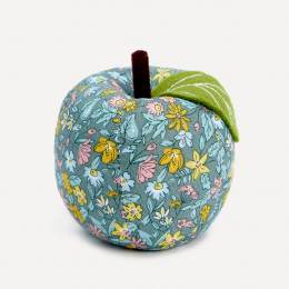 Pique-&eacute;pingle pomme en tissu Liberty Fabrics - 34