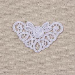Appliqu&eacute; &agrave; coudre en guipure blanc cass&eacute; x 6 pi&egrave;ces - 399
