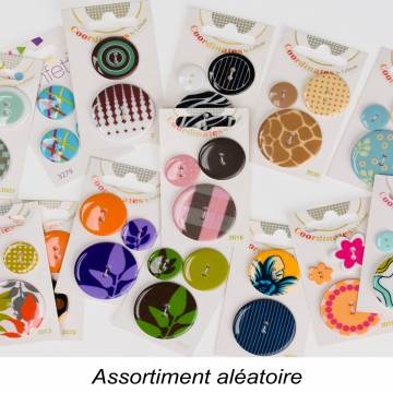 Assortiment de 14 cartes de boutons - 399